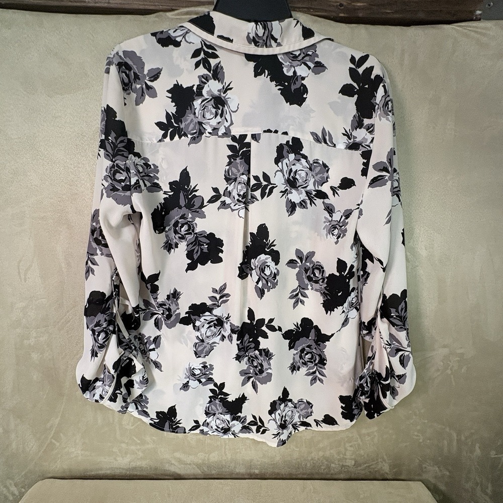 Candie's Women's L Chiffon Floral Button-Up Blouse White Black Gray Long Sleeve - Picture 2 of 13
